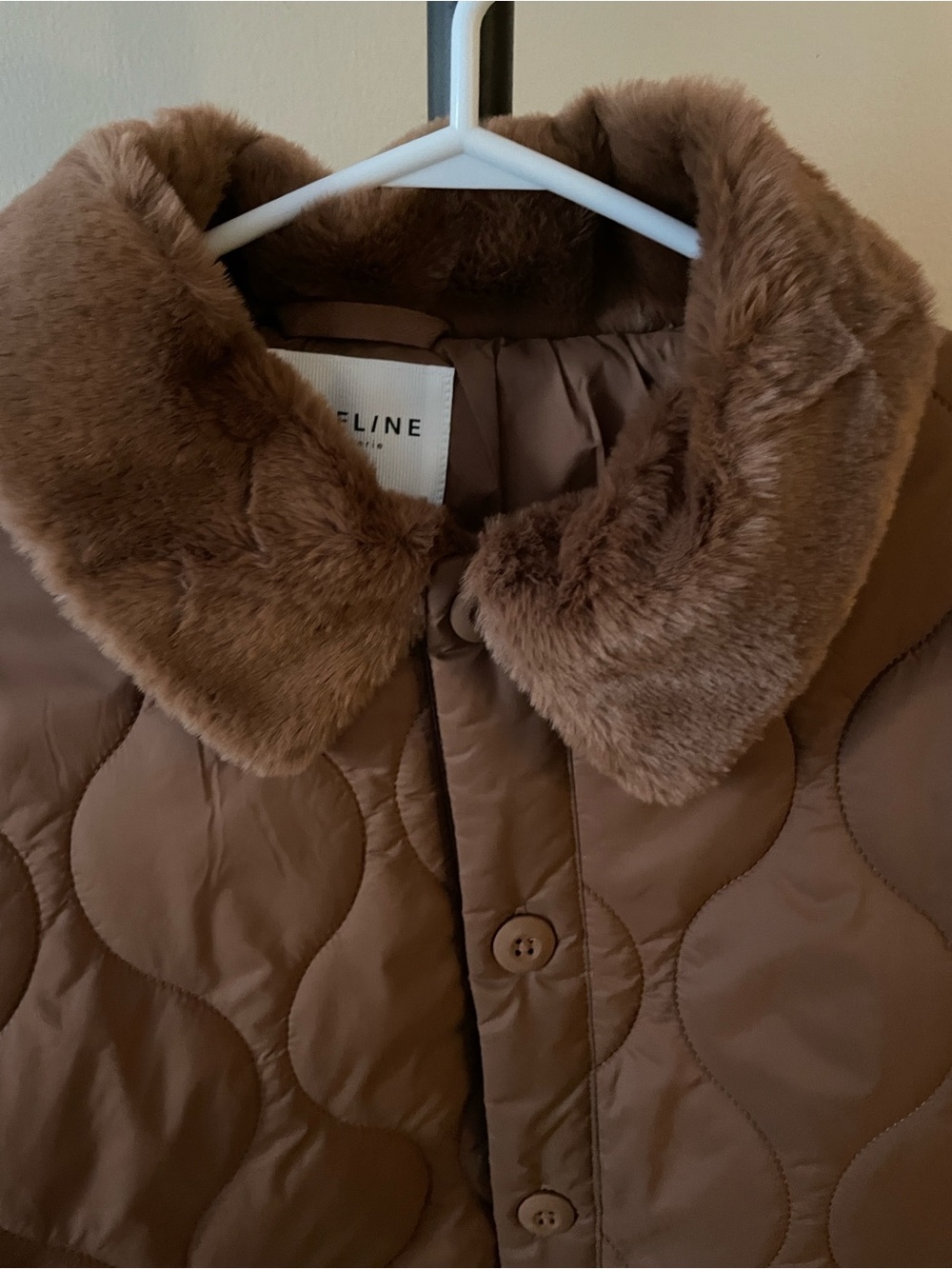 Sz S online by aerie real luxe Quilted Faux-Fur Collar Jacket in Rust - Picture 4 of 10